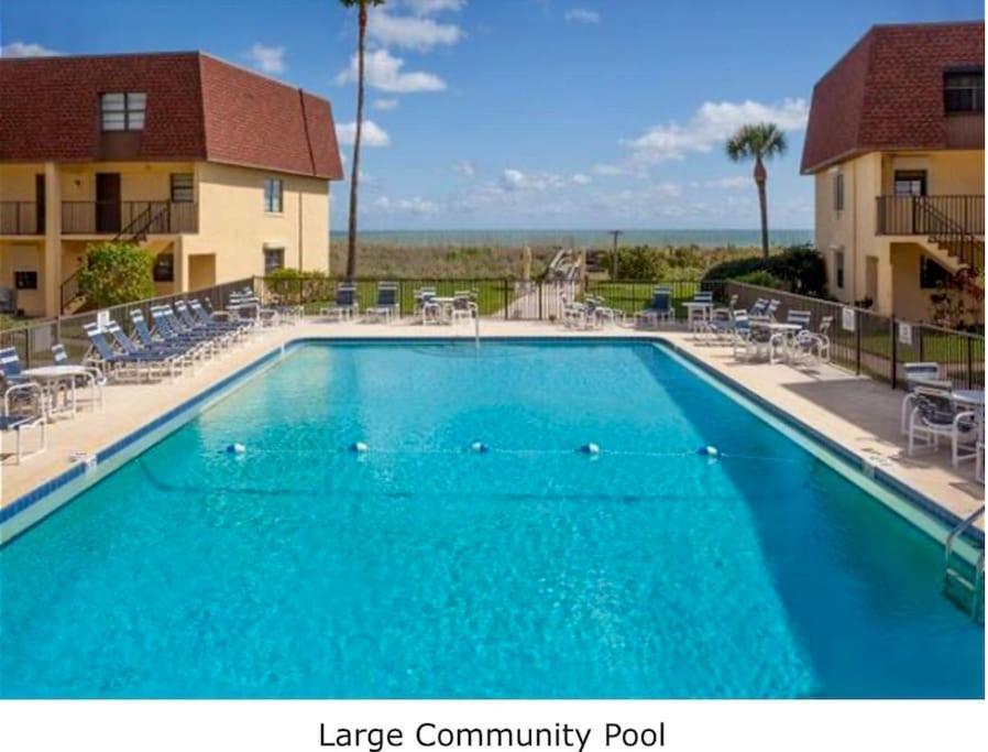 Condo By The Sea! Cocoa Beach Eksteriør billede